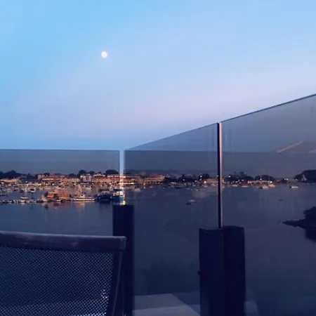 Eden Apartment